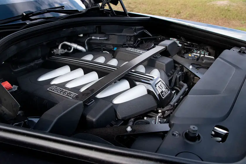 Engine does a Rolls-Royce Cullinan-ENGINE-CAPACTITY